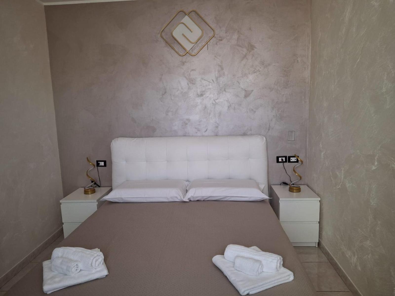 לזינה B&B La Ninfa Del Lago מראה חיצוני תמונה
