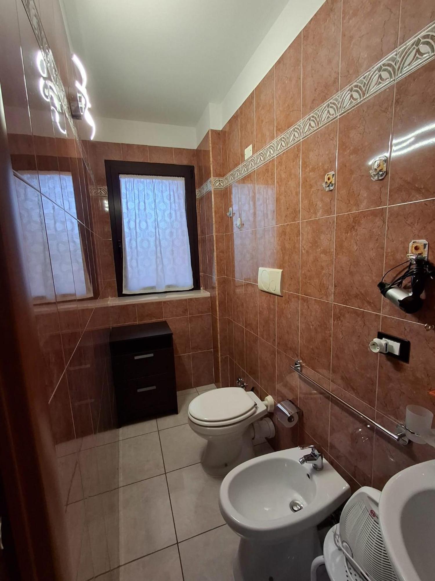 לזינה B&B La Ninfa Del Lago מראה חיצוני תמונה
