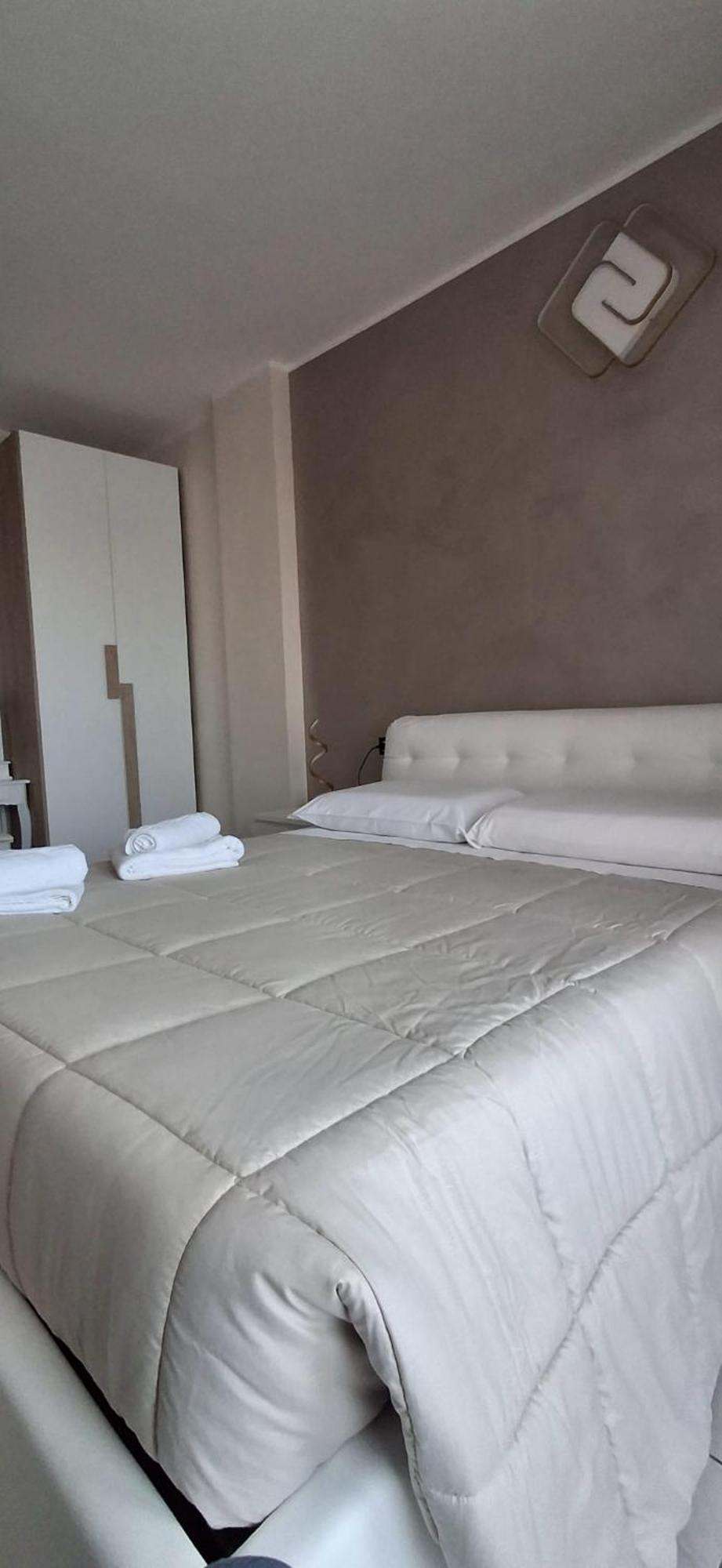 לזינה B&B La Ninfa Del Lago מראה חיצוני תמונה