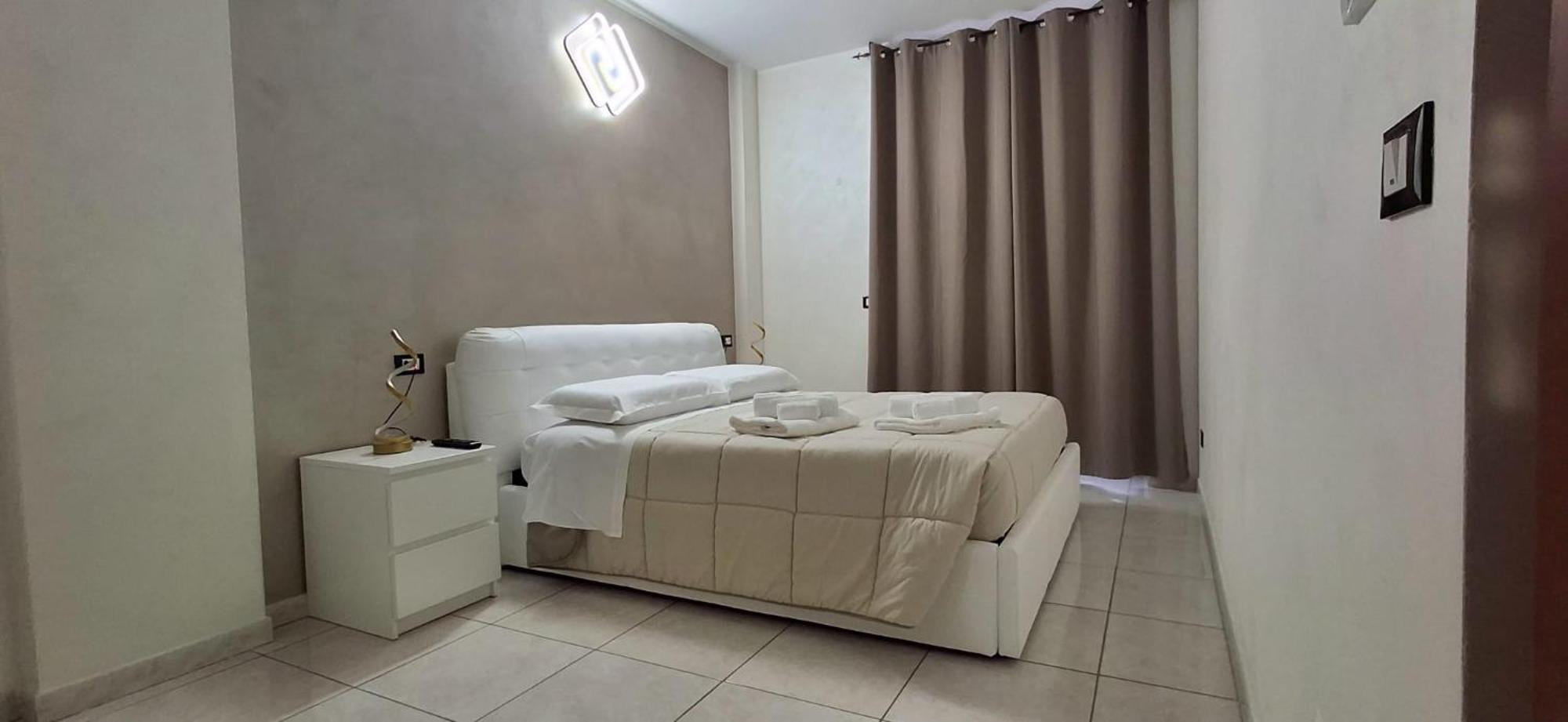 לזינה B&B La Ninfa Del Lago מראה חיצוני תמונה
