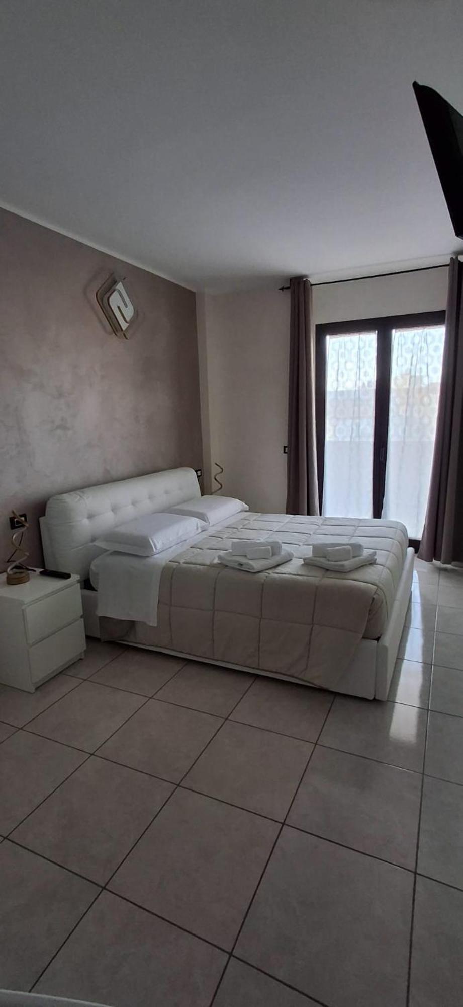 לזינה B&B La Ninfa Del Lago מראה חיצוני תמונה